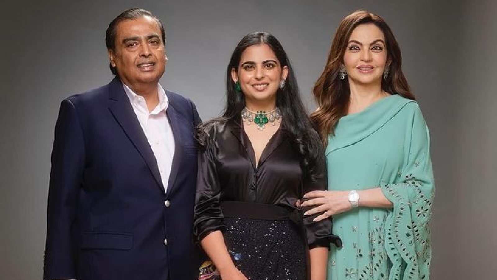 Nita Ambani 61 Ki Umra Me Bhi Fit Hain